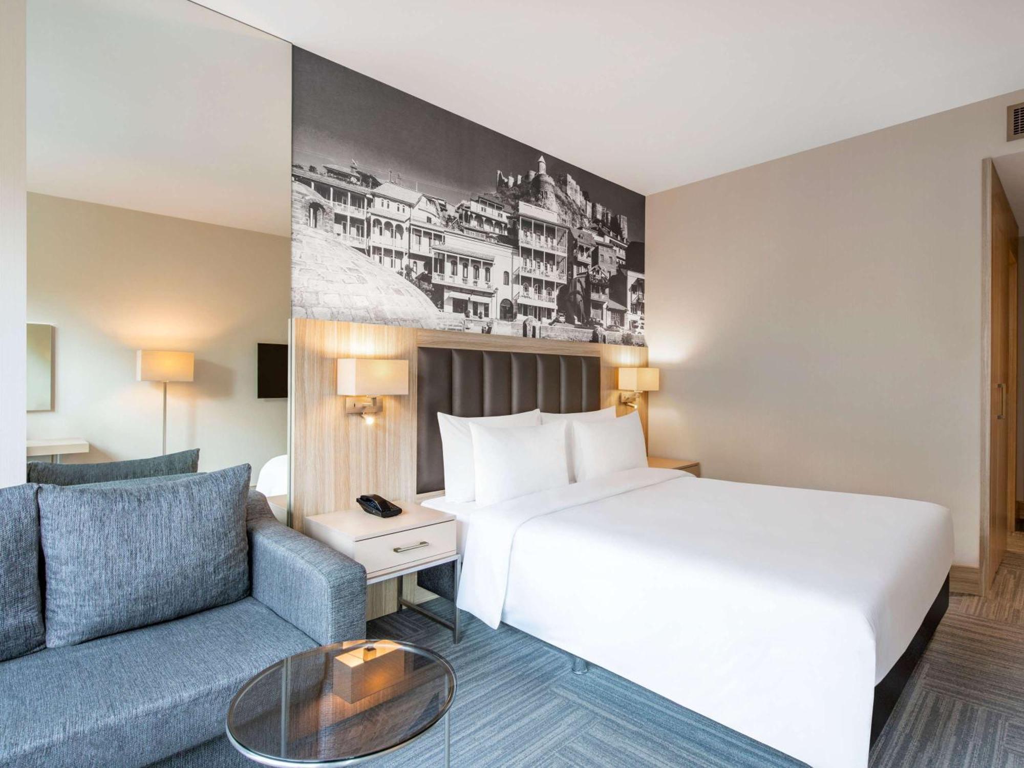 Tbilisi Saburtalo Hotel By Mercure Exterior photo