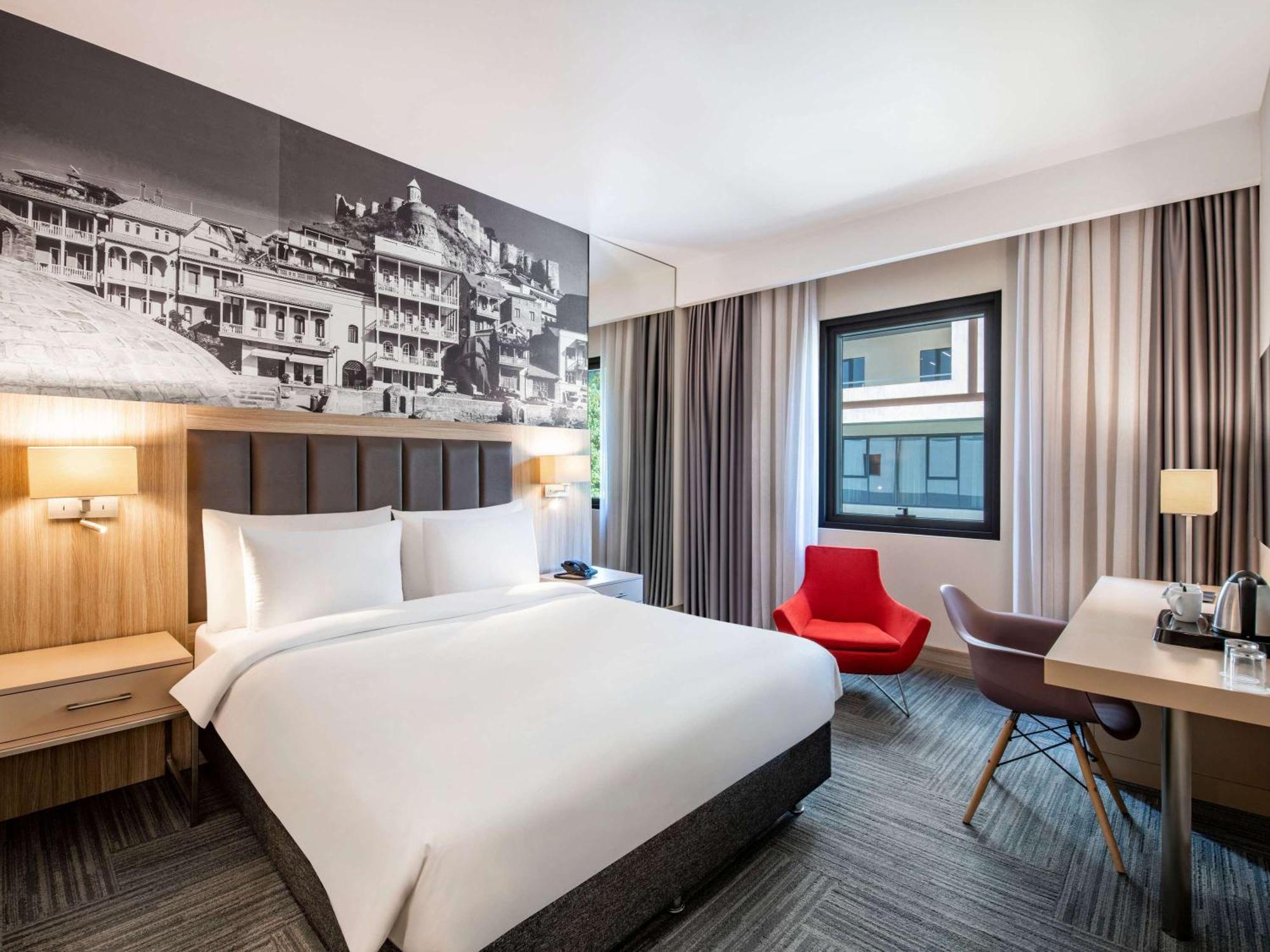 Tbilisi Saburtalo Hotel By Mercure Exterior photo