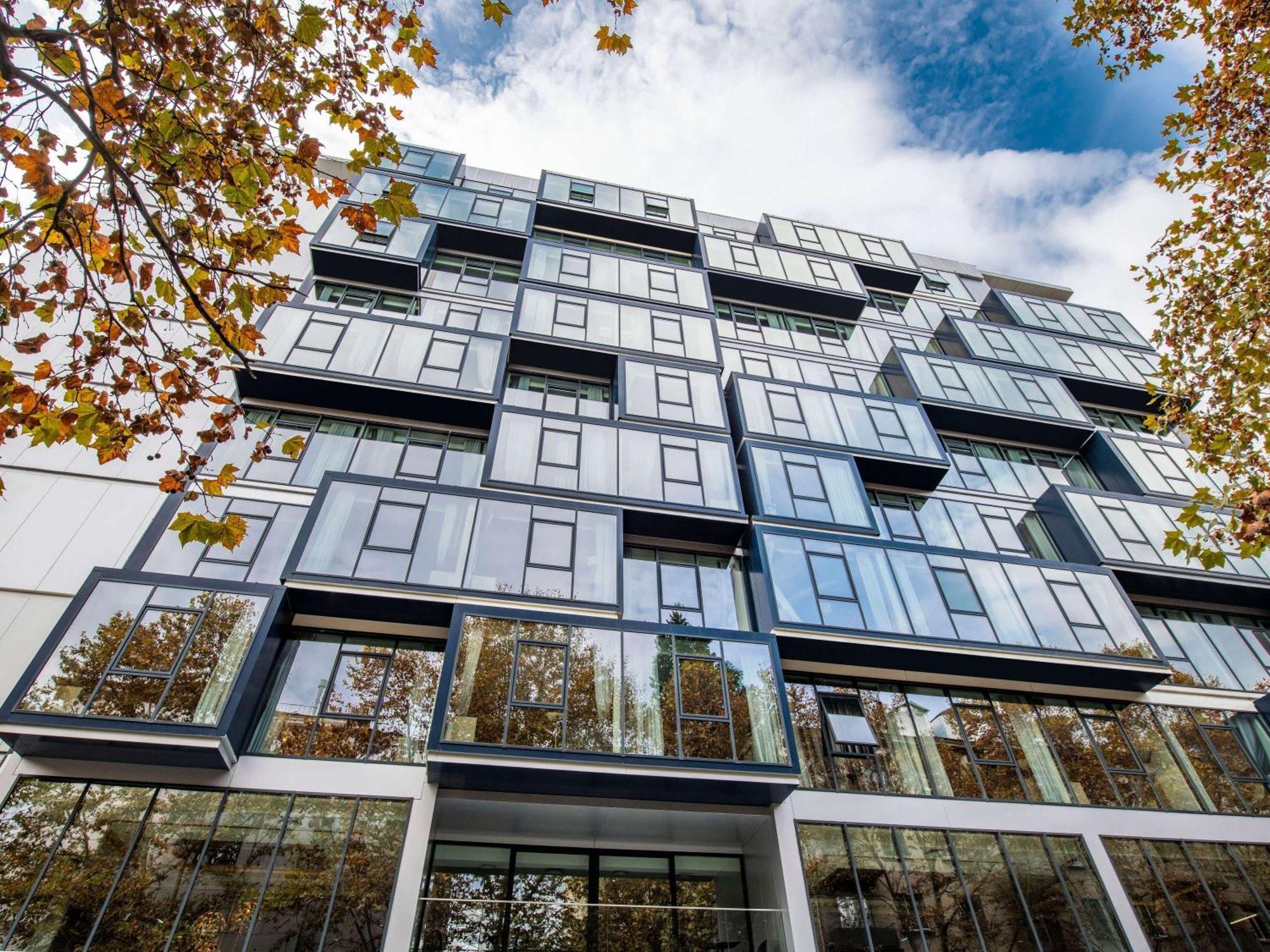 Tbilisi Saburtalo Hotel By Mercure Exterior photo