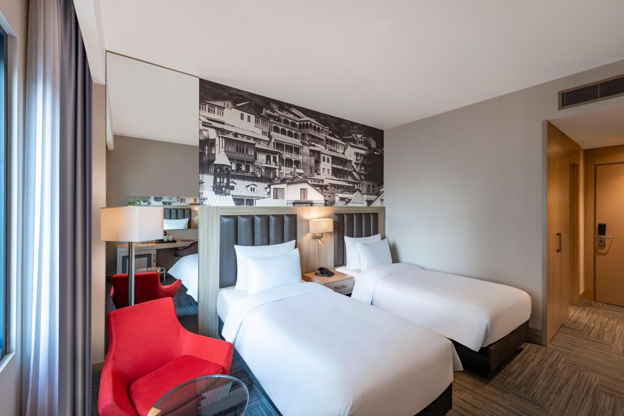 Tbilisi Saburtalo Hotel By Mercure Exterior photo