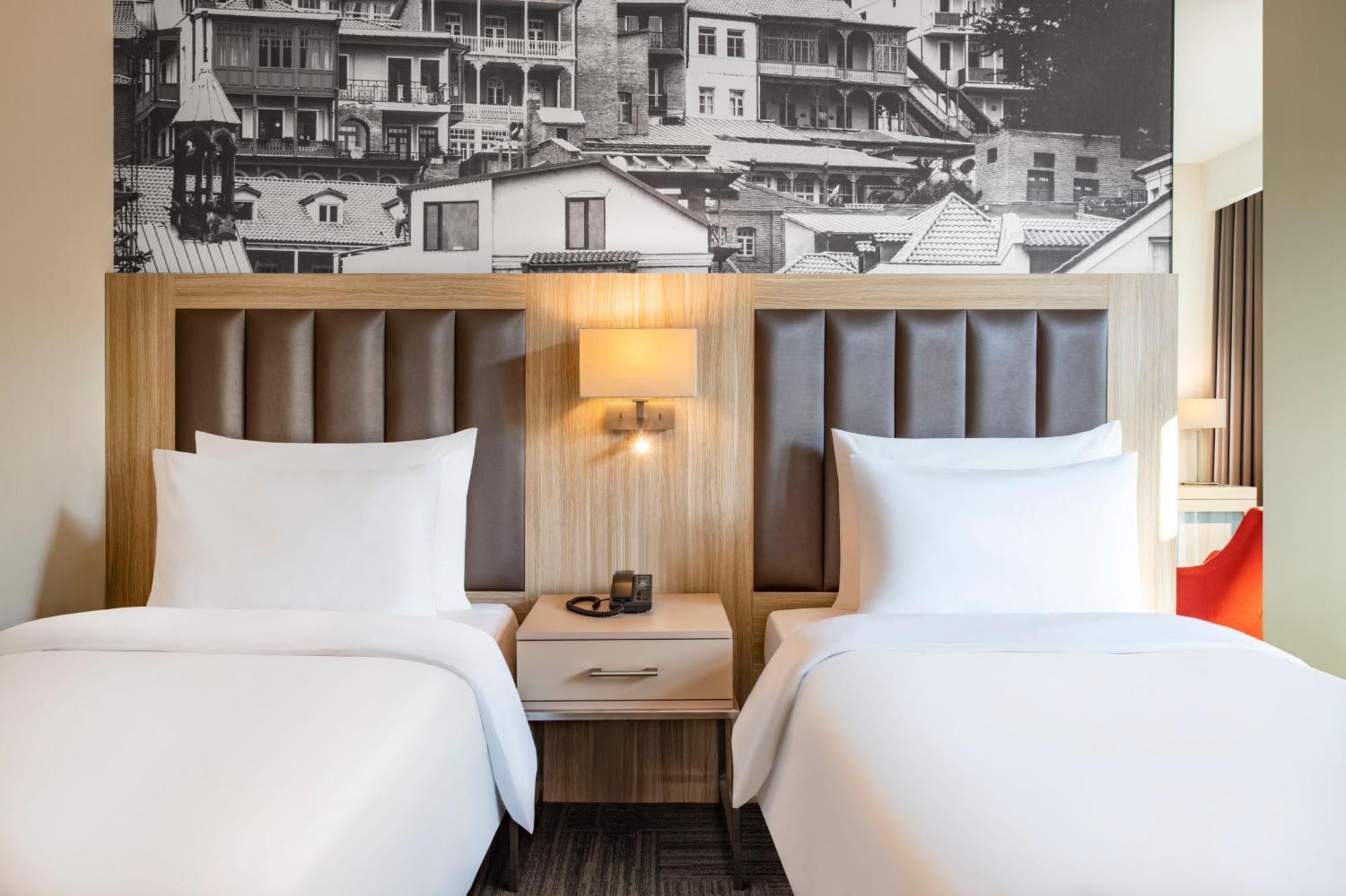Tbilisi Saburtalo Hotel By Mercure Exterior photo
