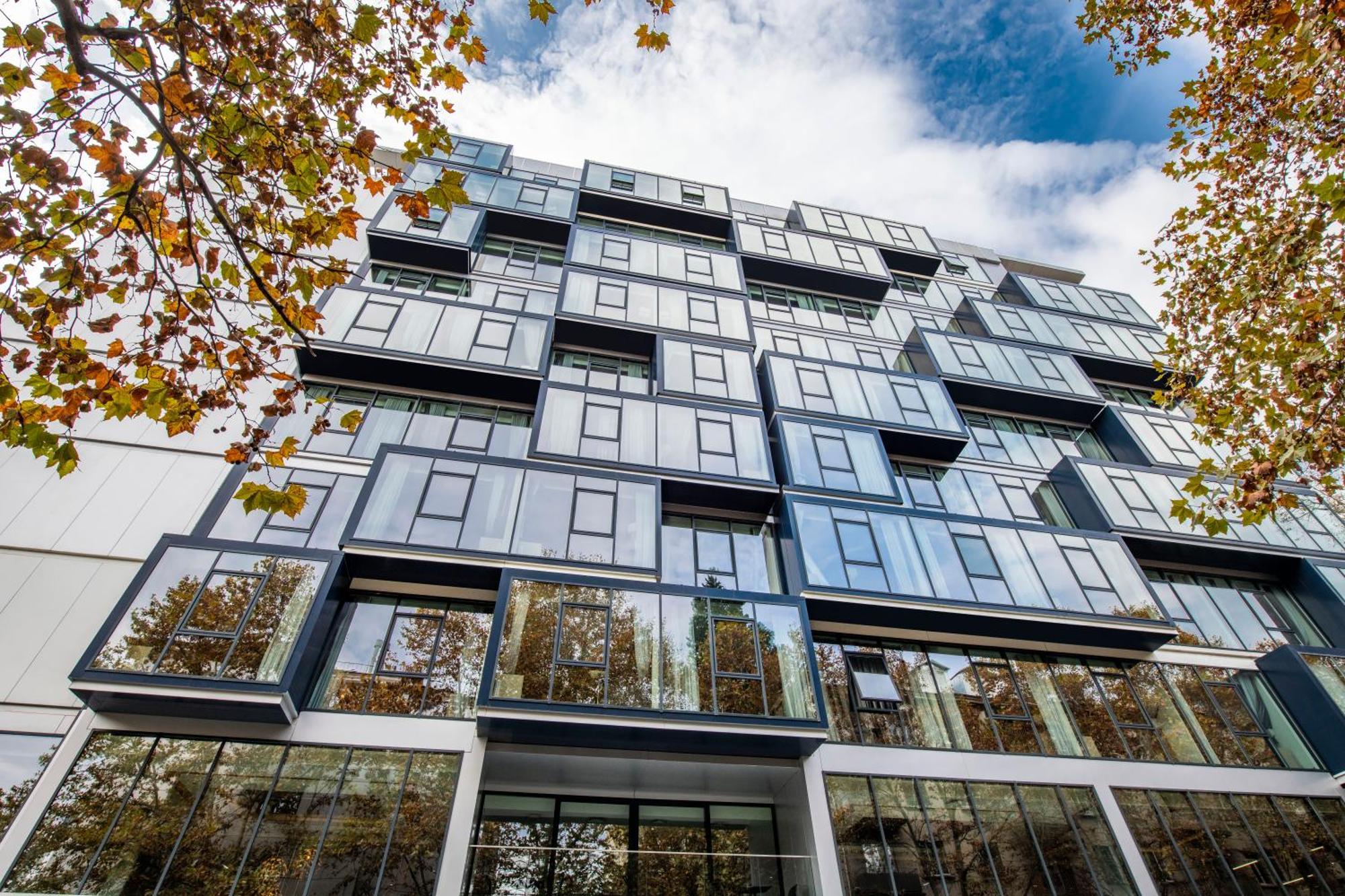 Tbilisi Saburtalo Hotel By Mercure Exterior photo
